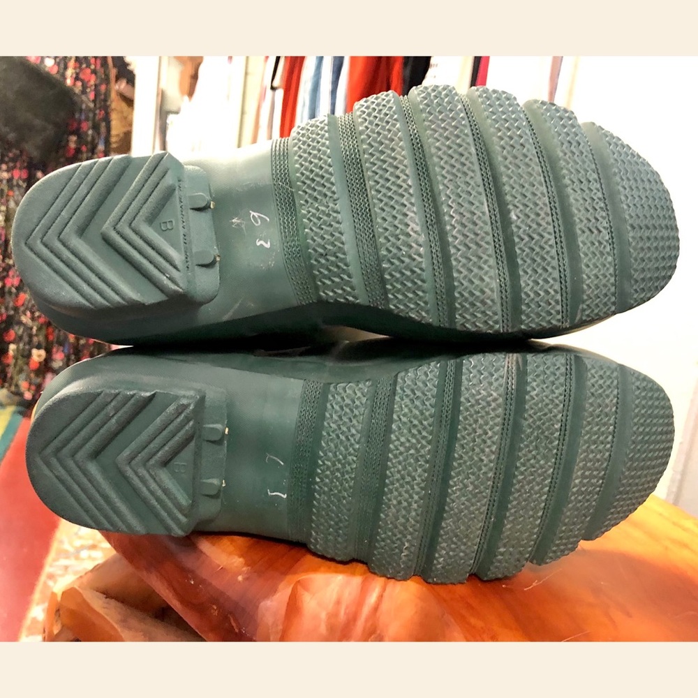 Hunter rubber boots green calf knee mucking riding gardening - Picture 4 of 9